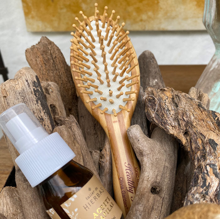 Cepillo de Bambu Mediano Para Cabello, Cuidado Capilar, Cuidado Personal, cerowasteshop, Tienda Ecologica Online, Basura Cero, Zero Waste Colombia